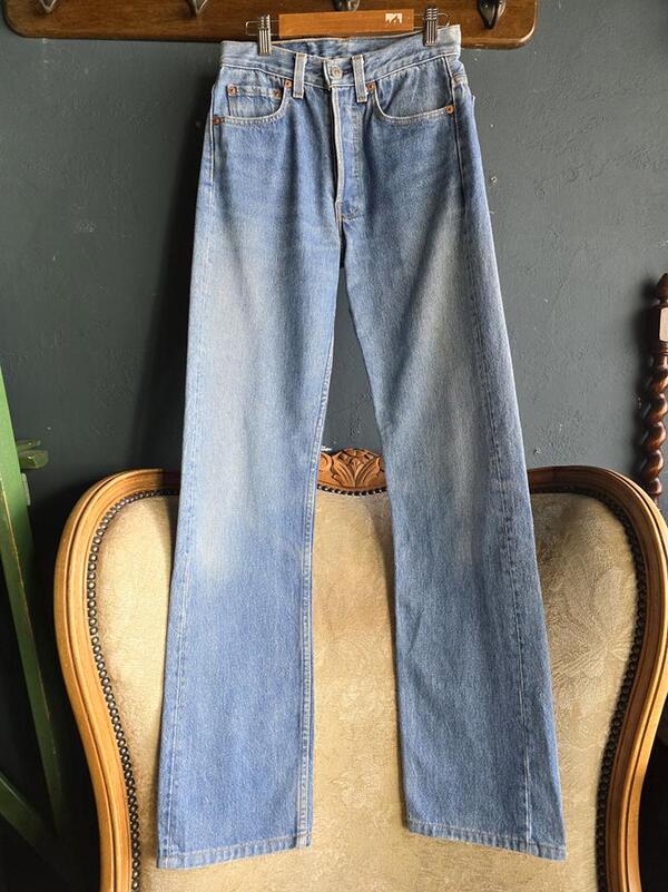 90S LEVI&#039;S 501  (made in usa)